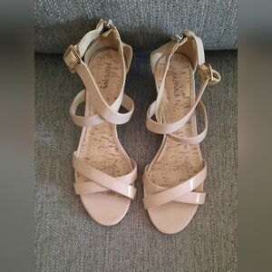 Merona womens size 10 sandals with buckle strap